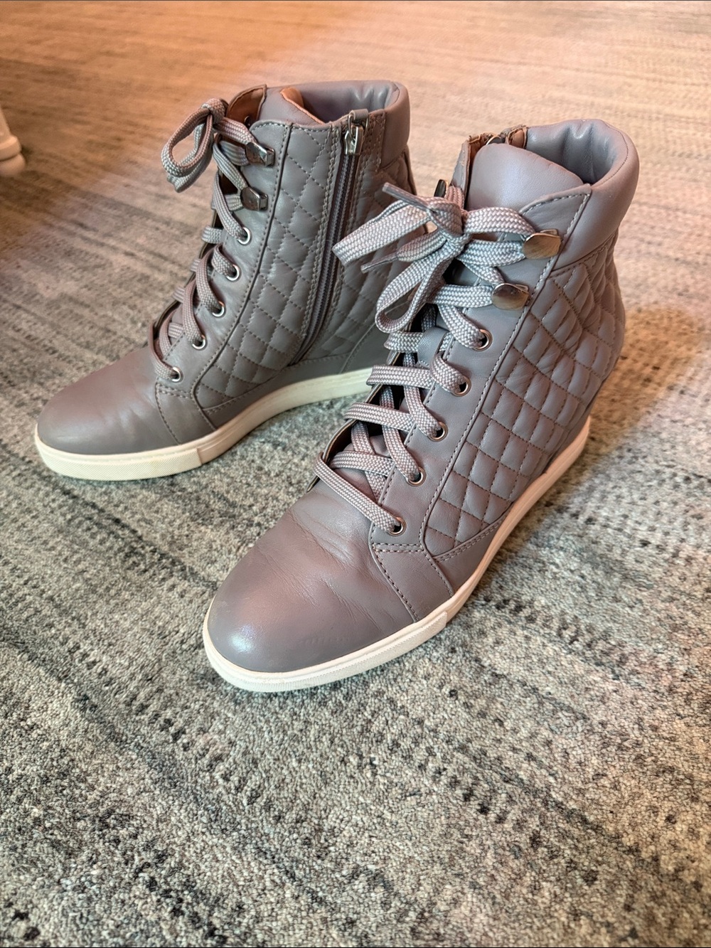 Linea Paolo Quilted Lace-Up Wedge Sneakers in Rock color, Size 8 has few scuffs
